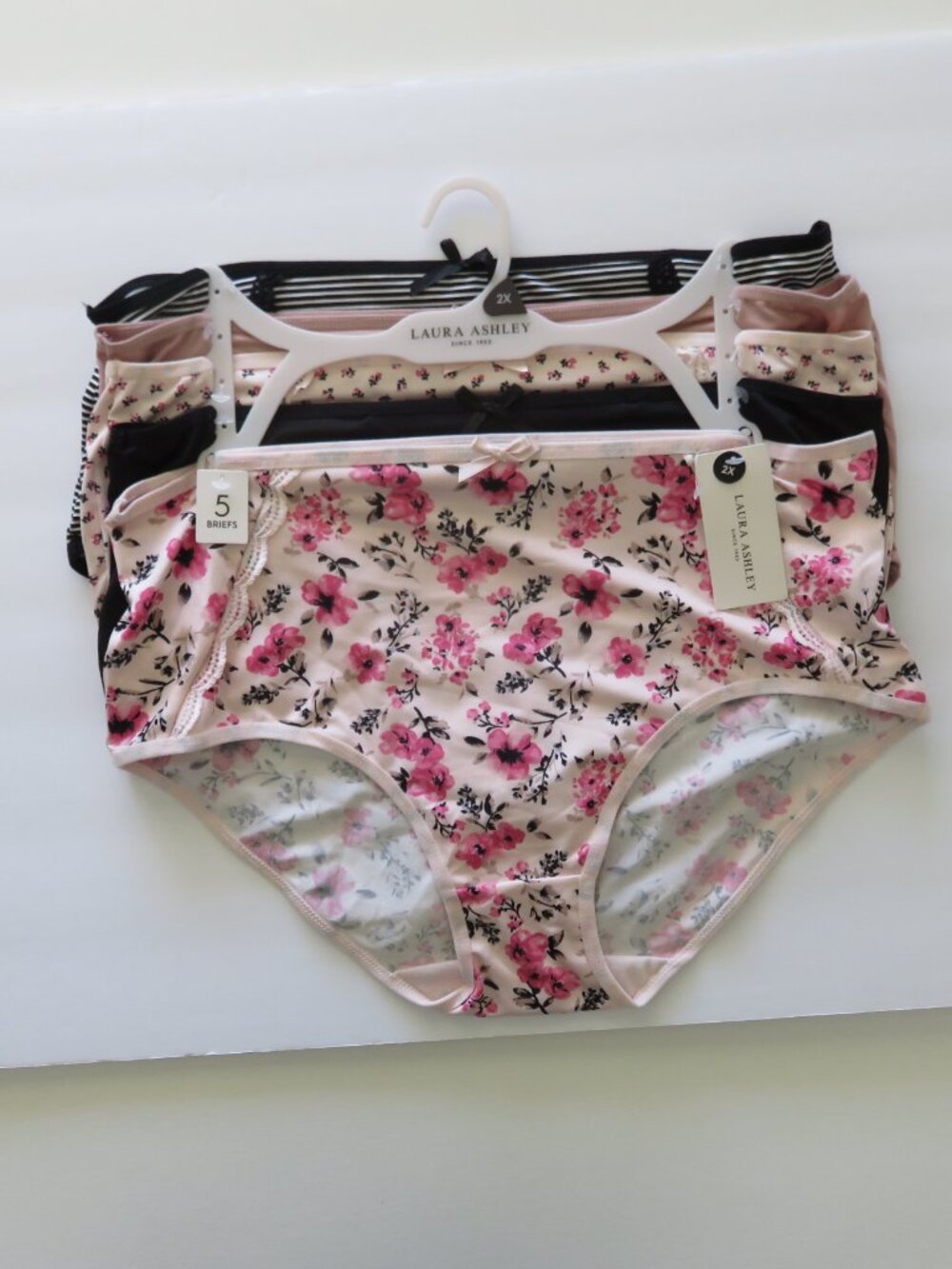 (#112) Laura Ashley 5 piece set Briefs Panties Underwear Size 2X